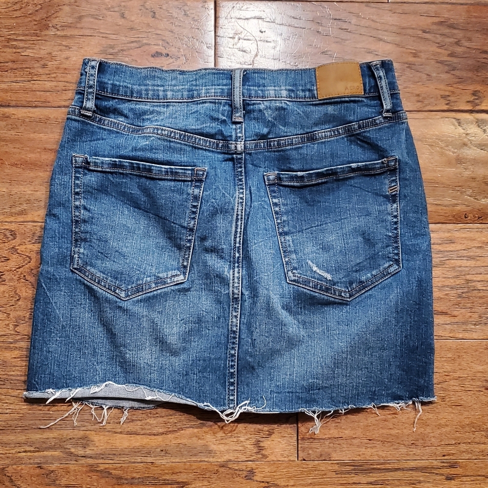 Size 2 Jean Mini Skirt - Picture 2 of 3